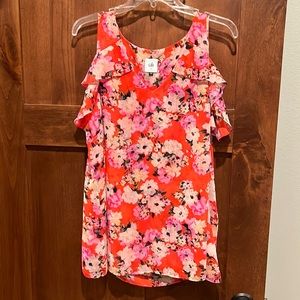 CAbi cold shoulder Blouse